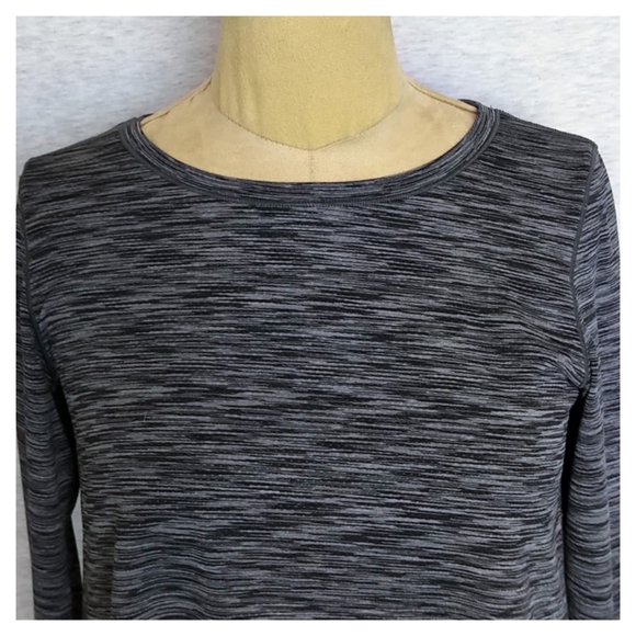 Zyia Ash Split Back Long Sleeve - Charcoal / Black - Picture 4 of 9